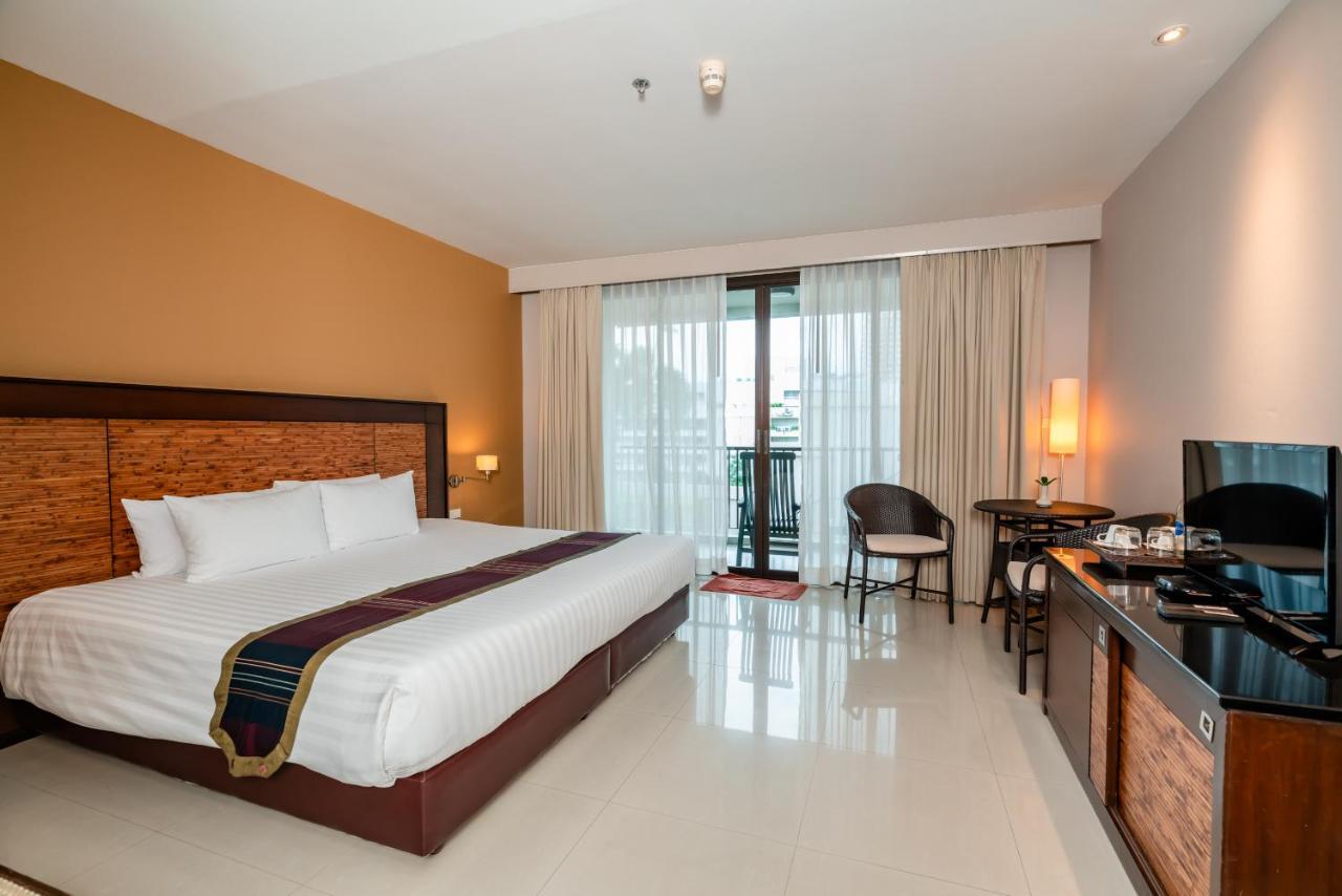 Tara Mantra Cha-Am Resort Экстерьер фото
