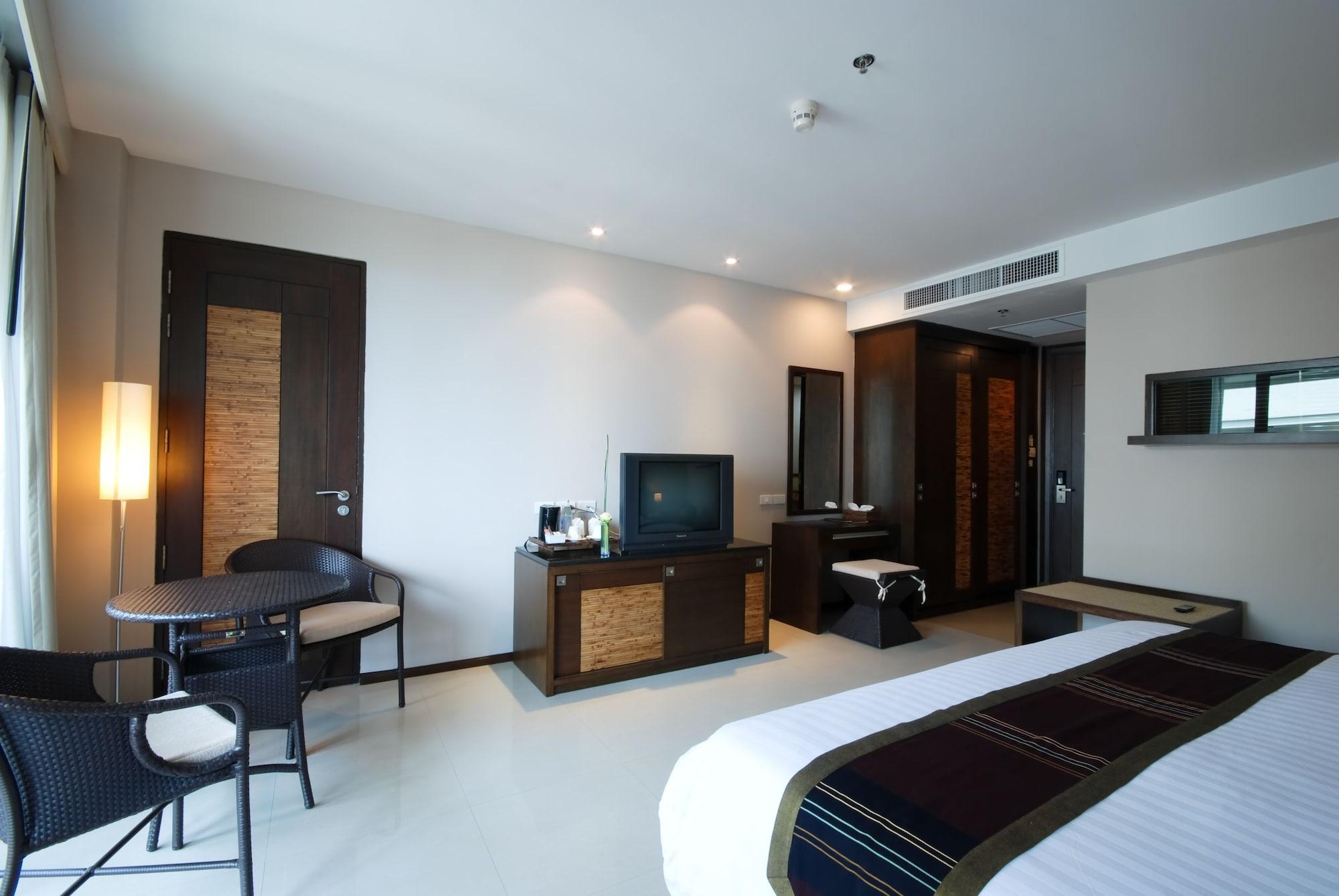 Tara Mantra Cha-Am Resort Экстерьер фото
