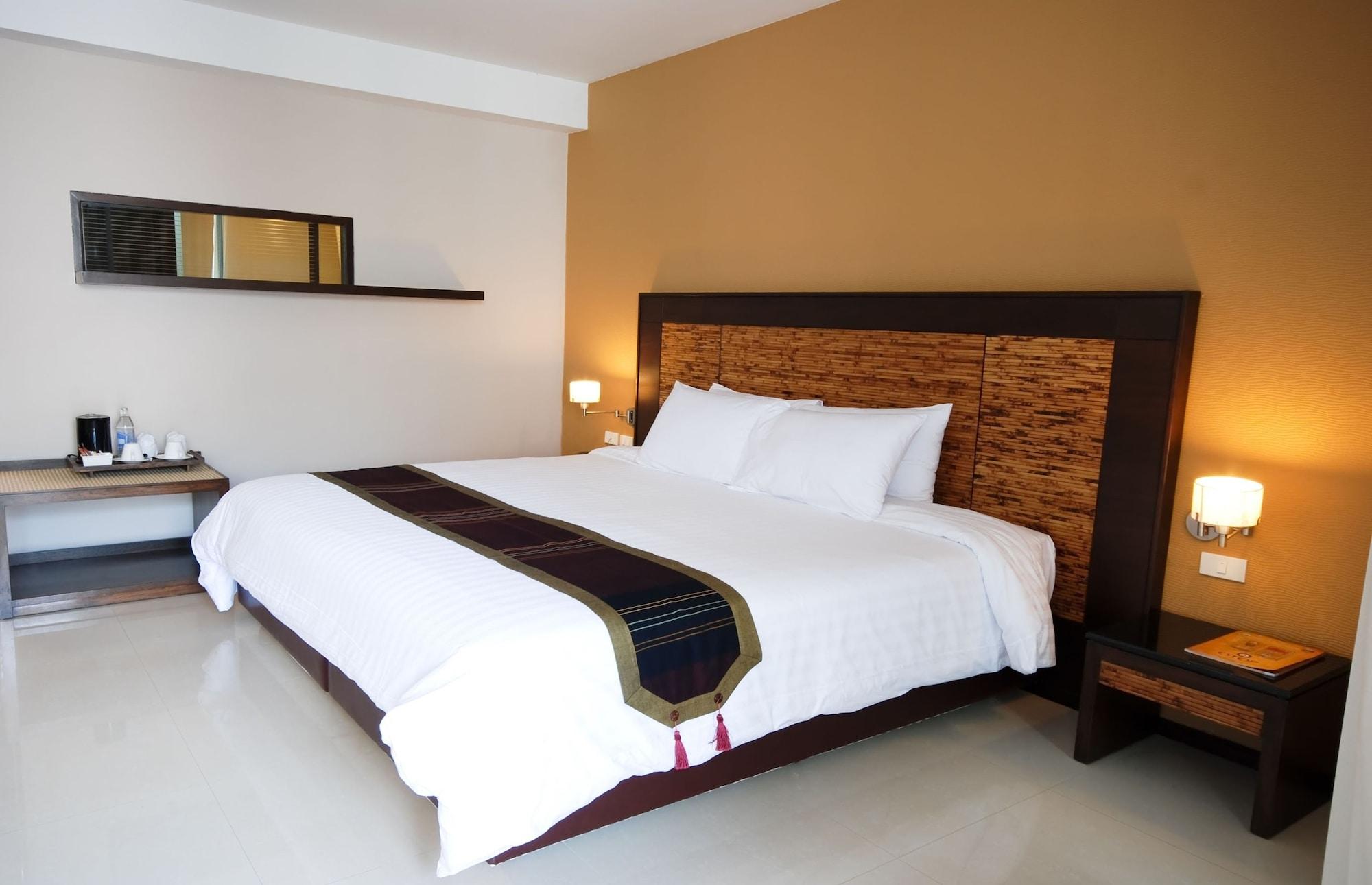 Tara Mantra Cha-Am Resort Экстерьер фото