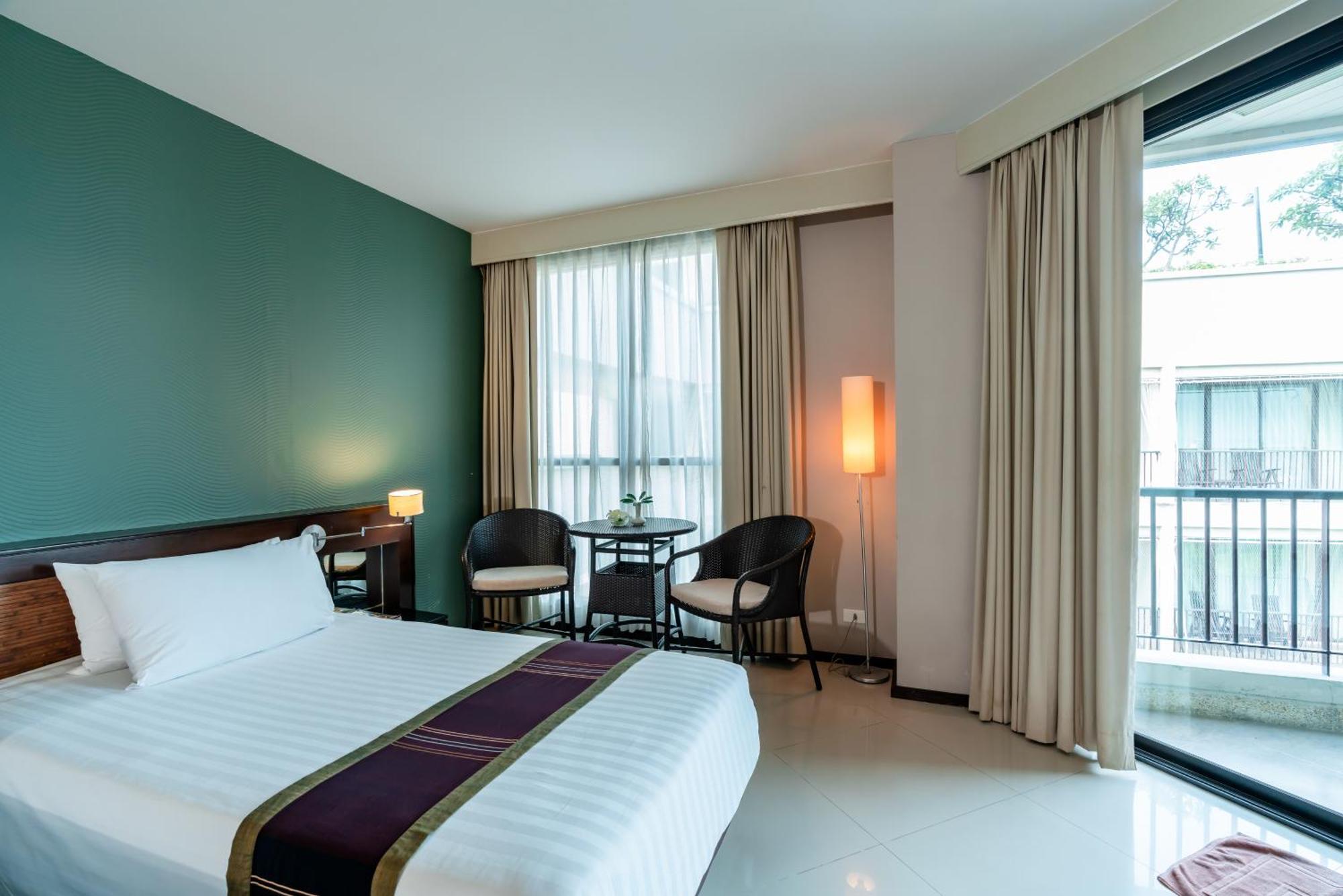 Tara Mantra Cha-Am Resort Экстерьер фото